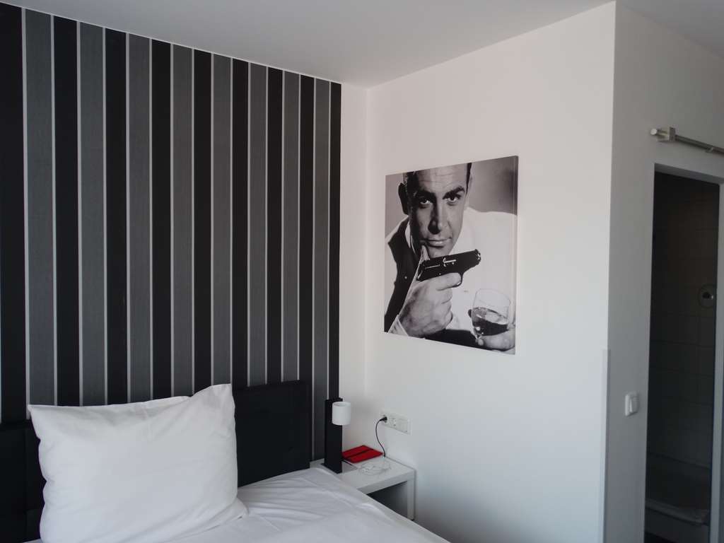 אסן Hotel Stay חדר תמונה
