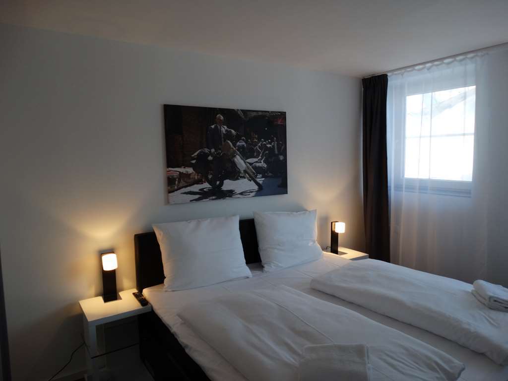 אסן Hotel Stay חדר תמונה
